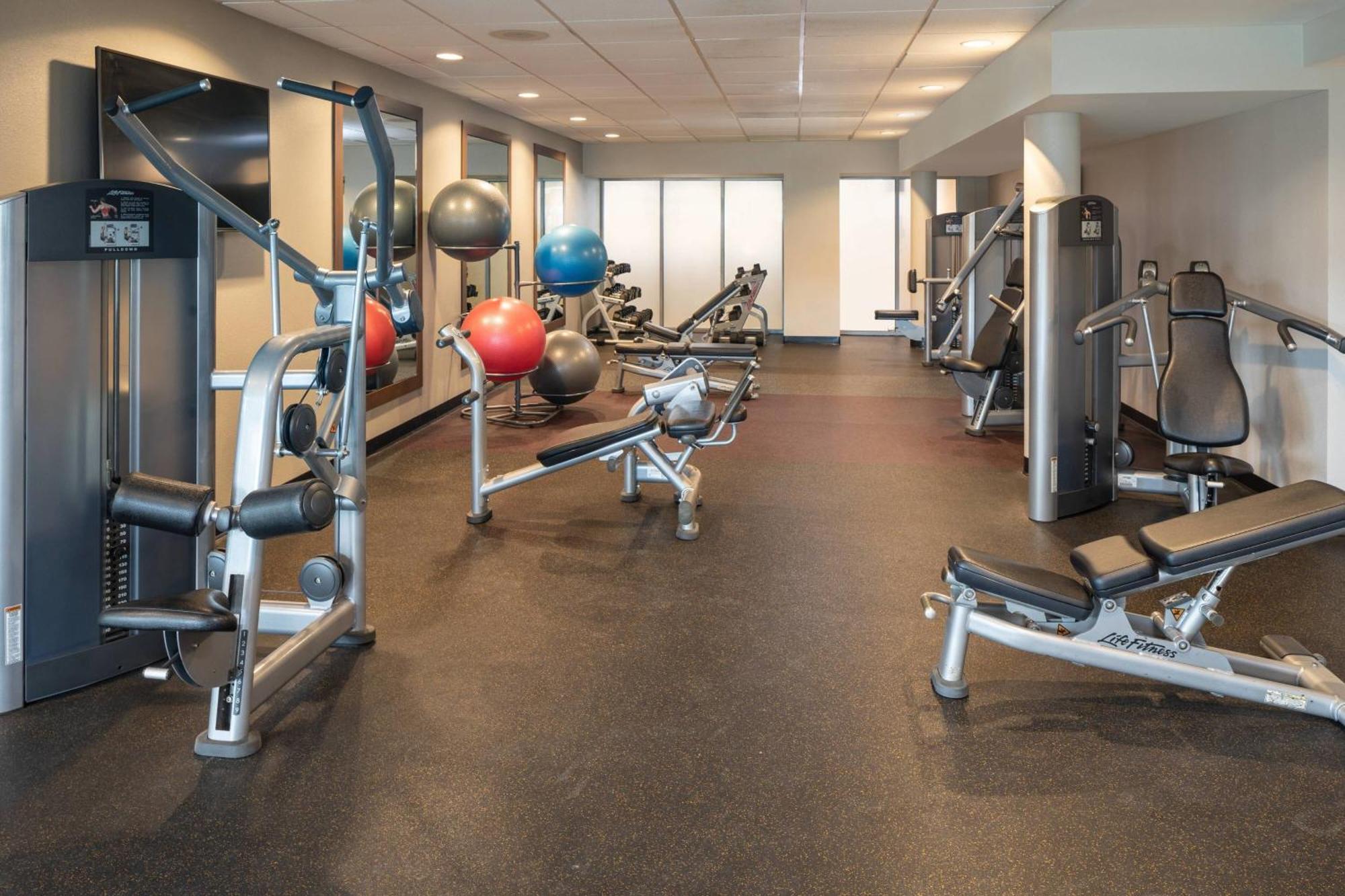Courtyard By Marriott Miami Airport Hotell Exteriör bild