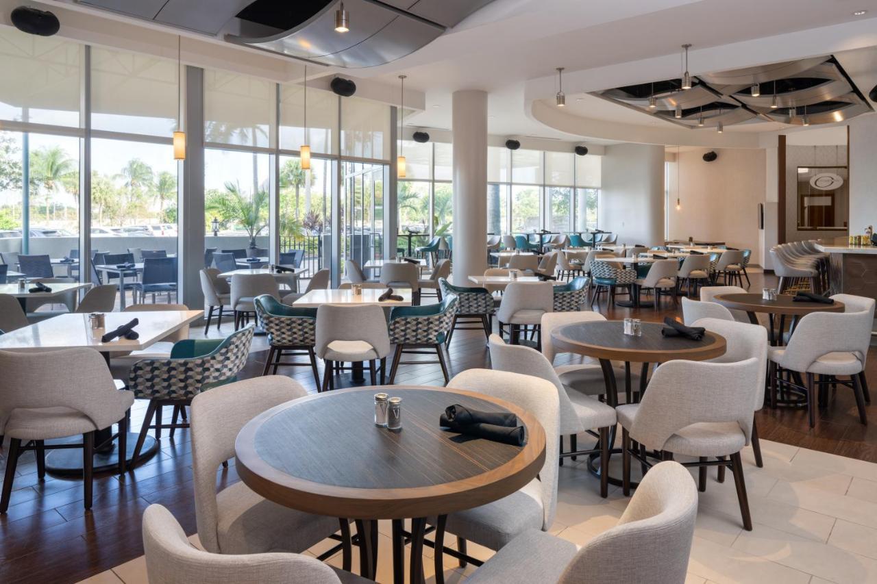 Courtyard By Marriott Miami Airport Hotell Exteriör bild